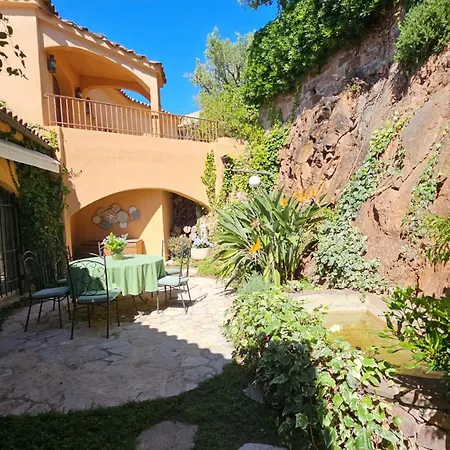 بيت للعطل Charmante Vue De Reve, Aussergewoehnlich Grosser Pool, Meerblick